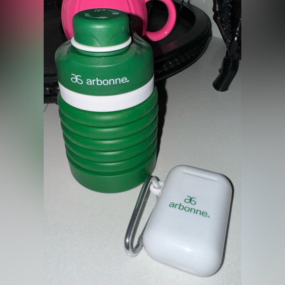 Arbonne Collapsible Water Bottle W/ Foldable Straw Set W/ Cleaner & Carry Case